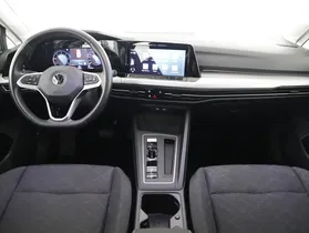 VW Golf VIII Variant 2.0 TDI Life | Thumbnail 11 von 25