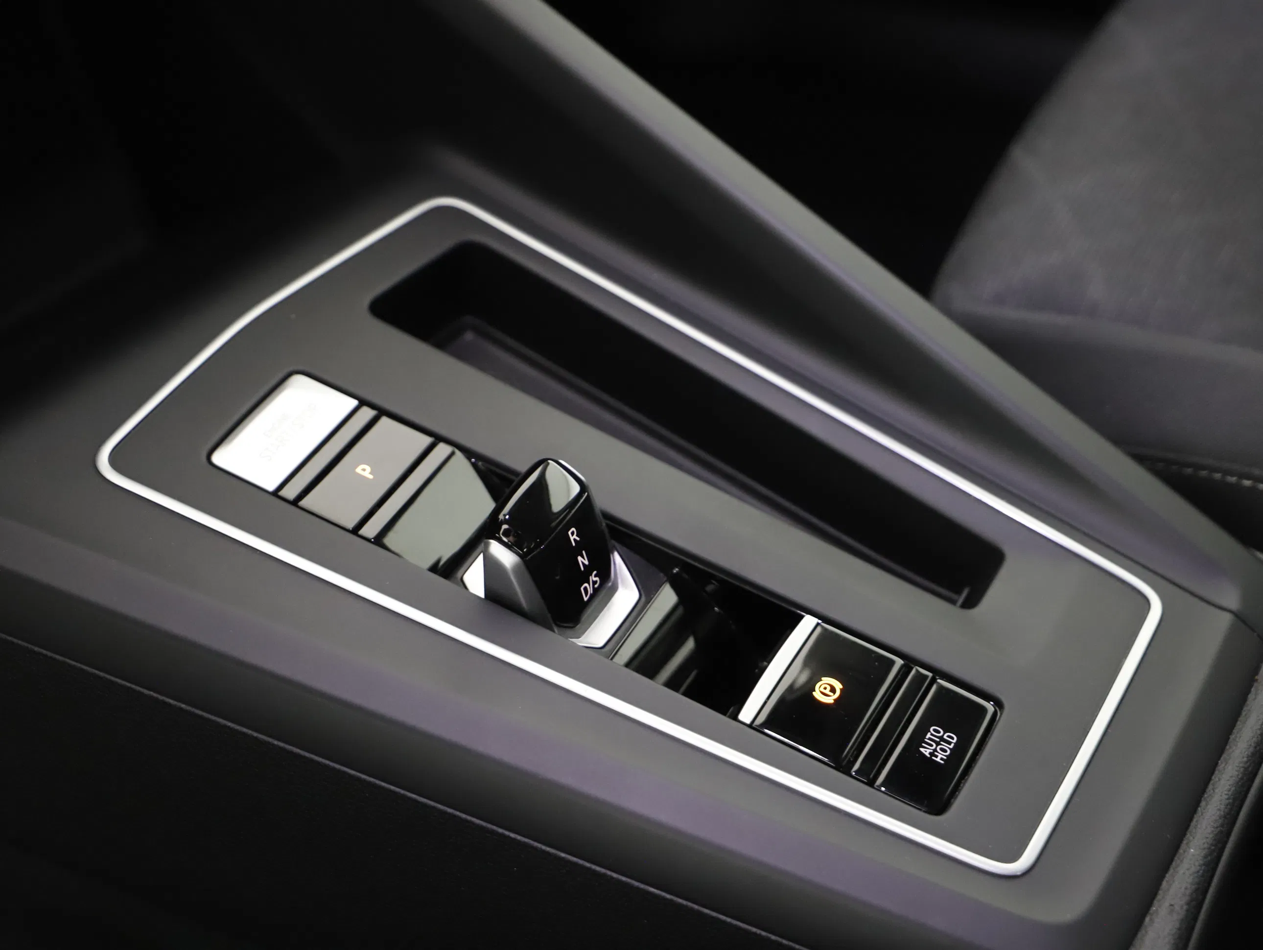 VW Golf VIII Variant 2.0 TDI Life | Bild 13 von 25