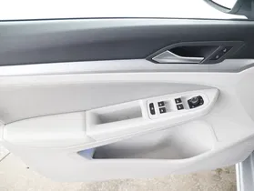 VW Golf VIII Variant 2.0 TDI Life DSG | Thumbnail 11 von 28