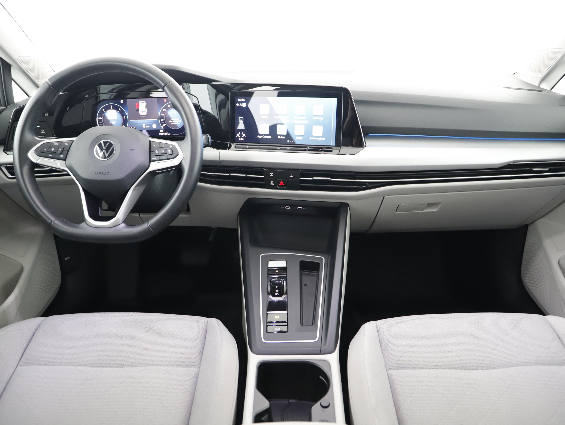 VW Golf VIII Variant 2.0 TDI Life DSG | Bild 15 von 28