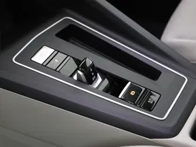 VW Golf VIII Variant 2.0 TDI Life DSG | Thumbnail 25 von 28