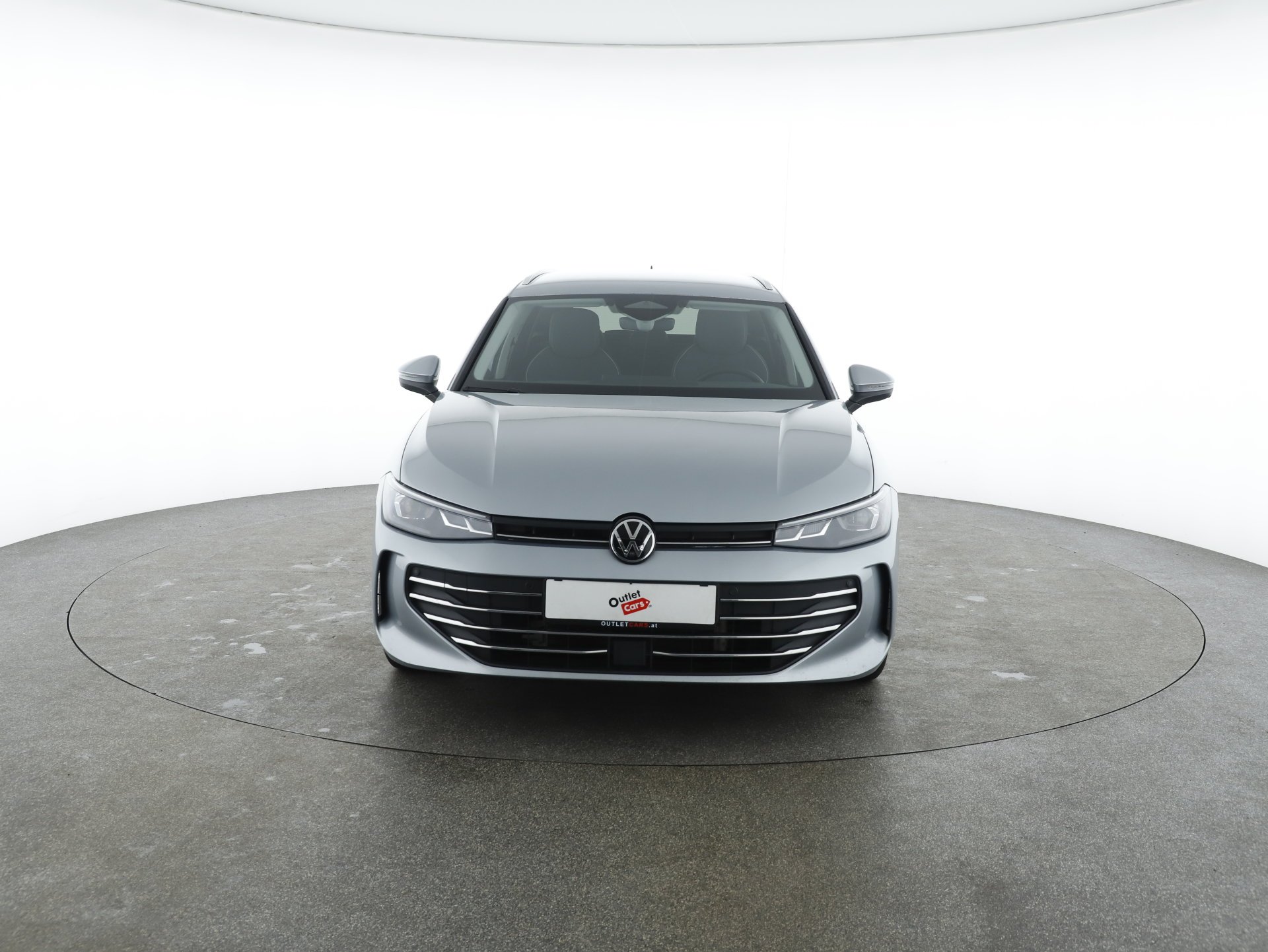 VW Passat Variant 1.5 eTSI W Business | Bild 2 von 29