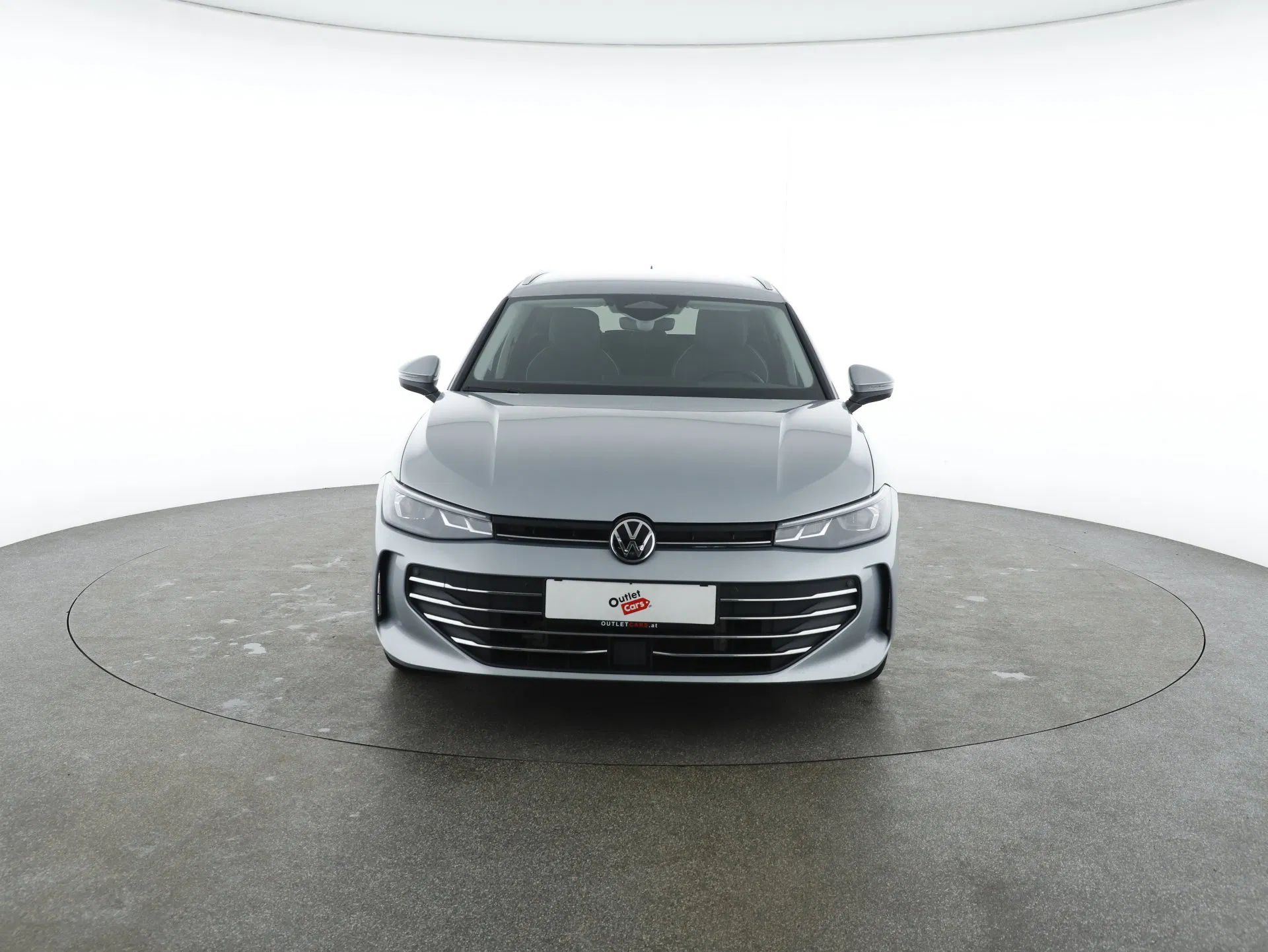 VW Passat Variant 1.5 eTSI W Business | Bild 2 von 29