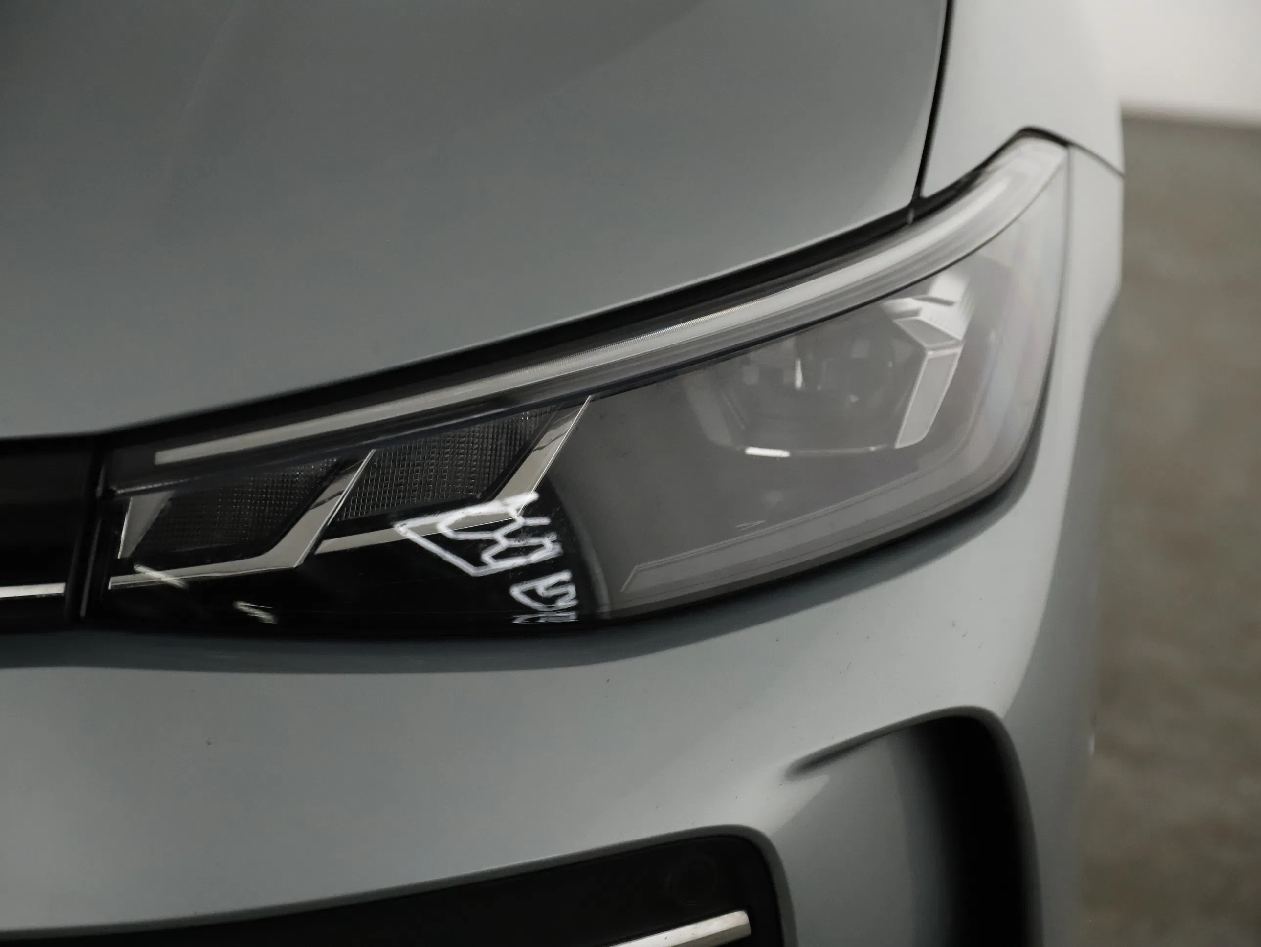 VW Passat Variant 1.5 eTSI W Business | Bild 29 von 29