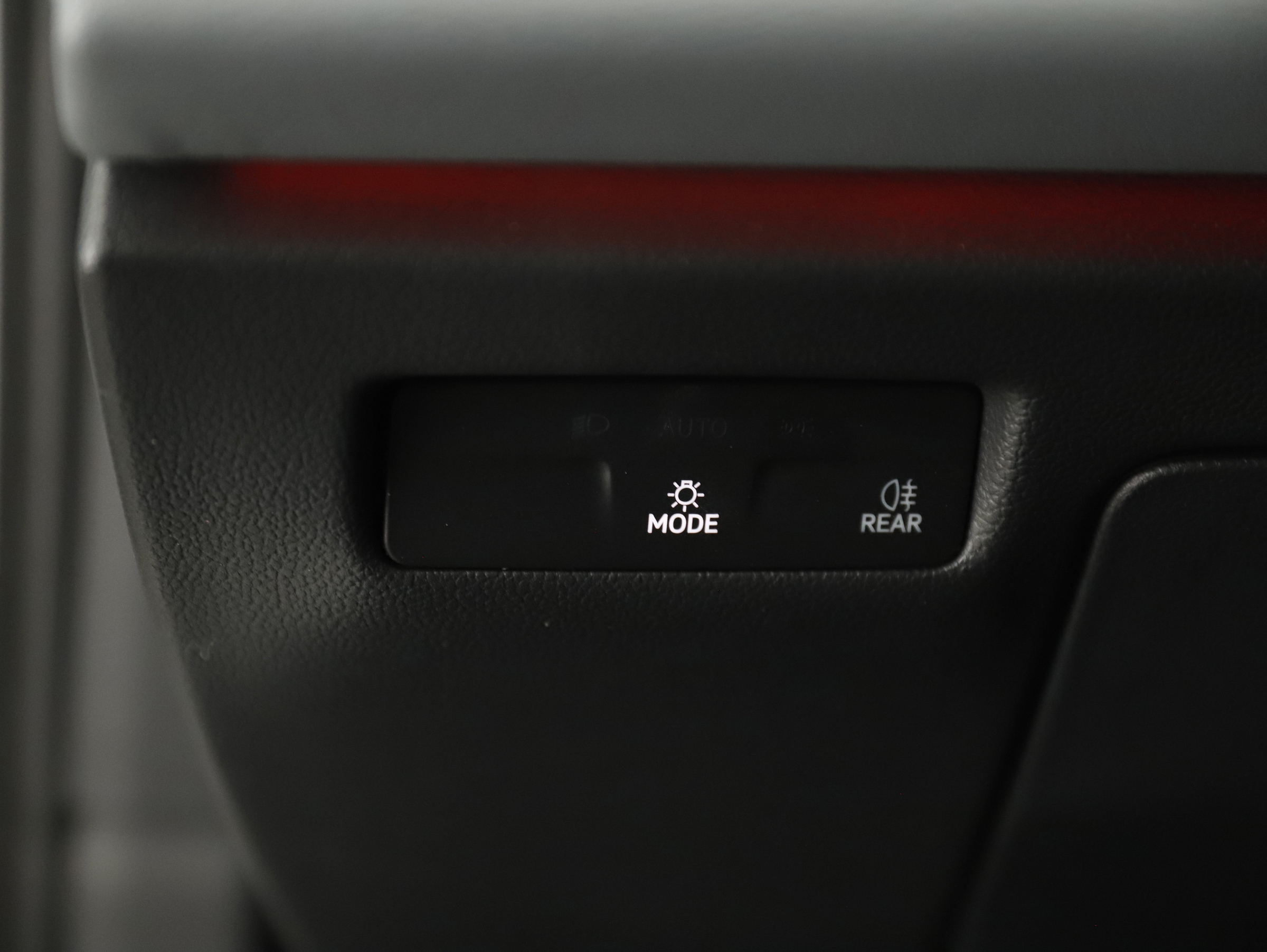 VW Passat Variant 2.0 TDI W Business | Bild 13 von 31