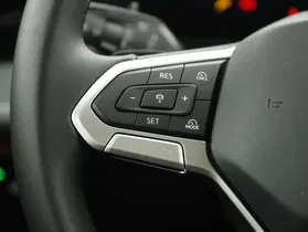 VW Passat Variant 2.0 TDI W Business | Thumbnail 18 von 31