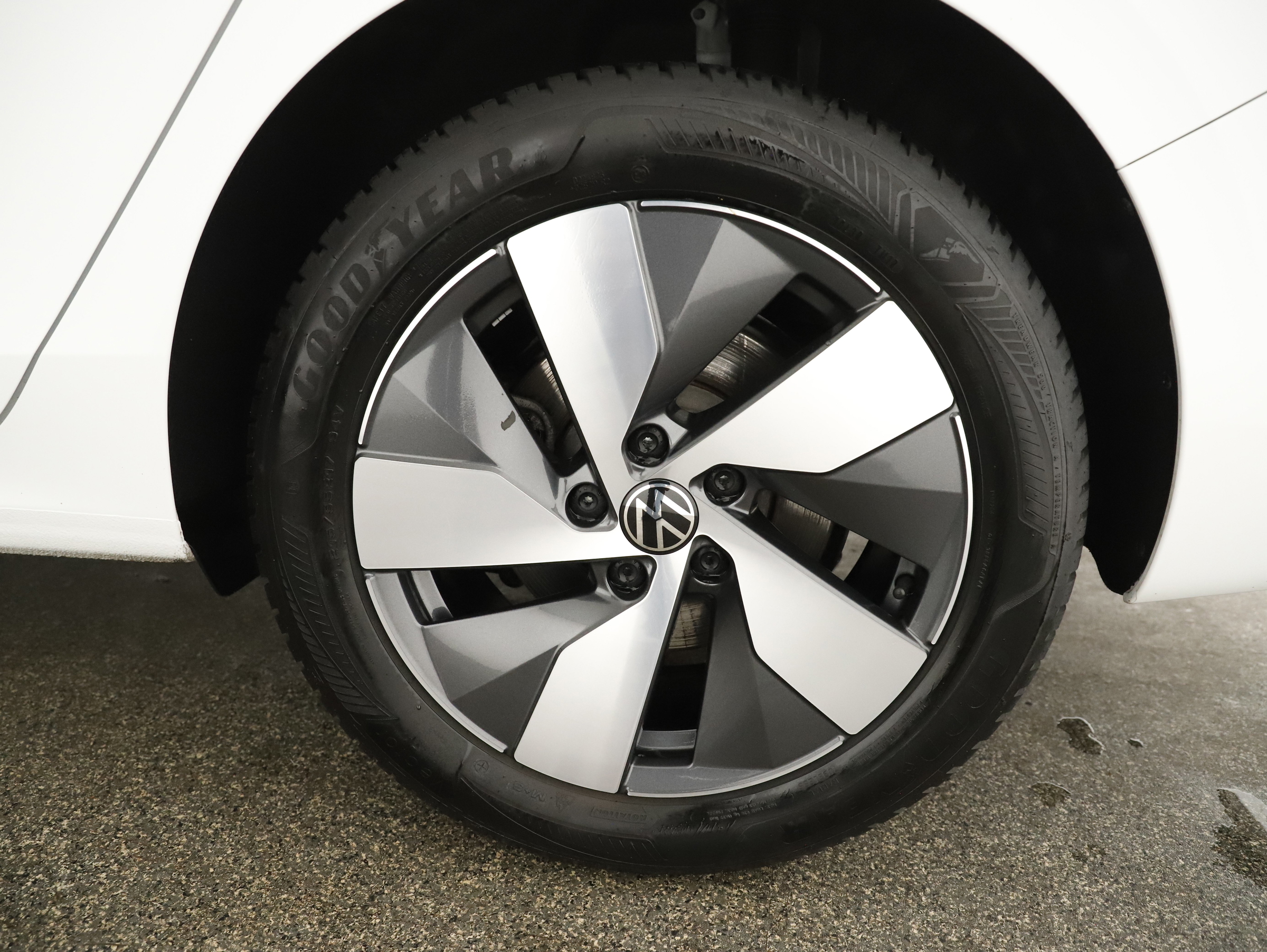 VW Passat Variant 2.0 TDI W Business | Bild 10 von 31