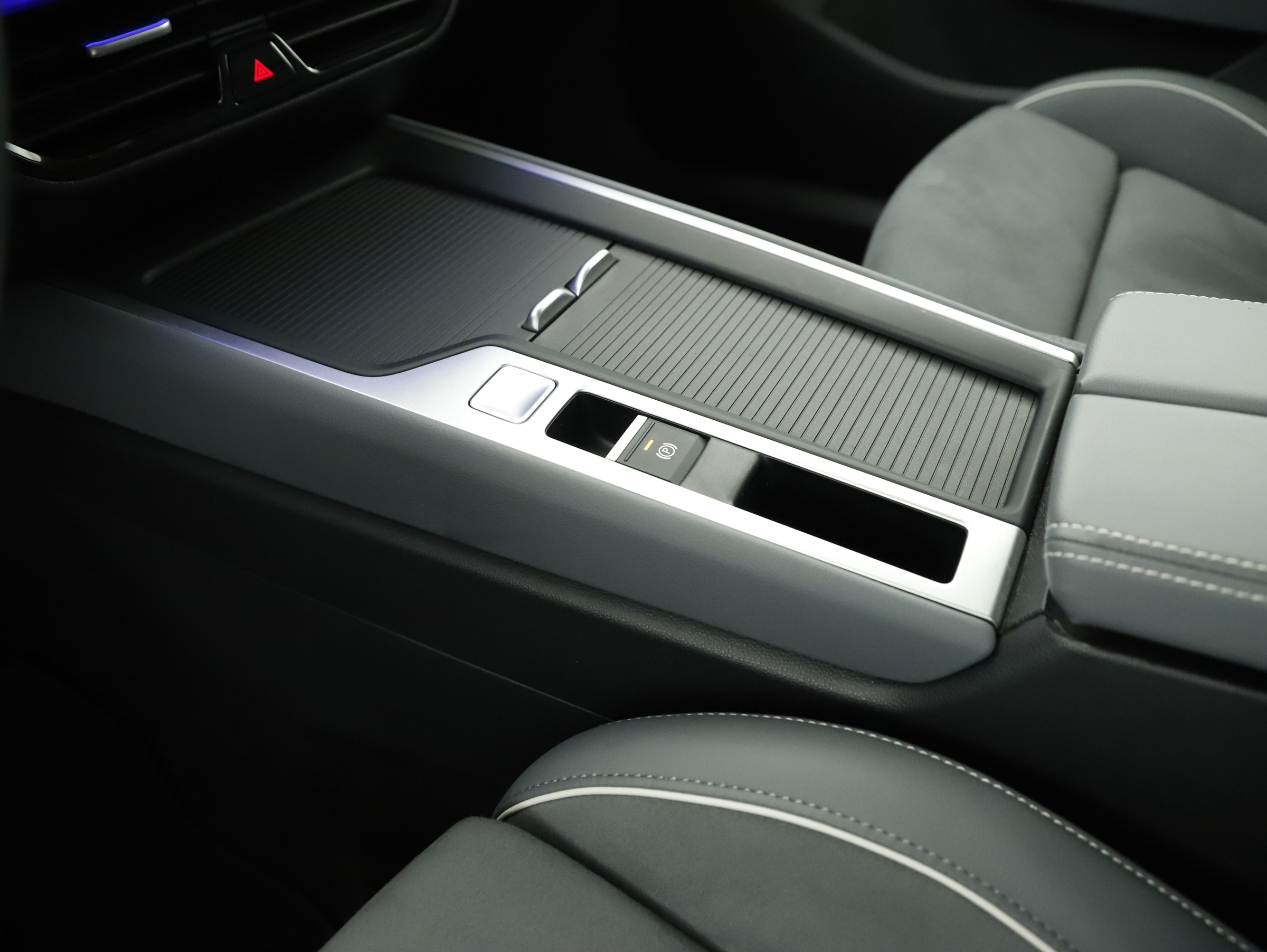 VW Passat Variant 2.0 TDI W Business | Bild 14 von 14