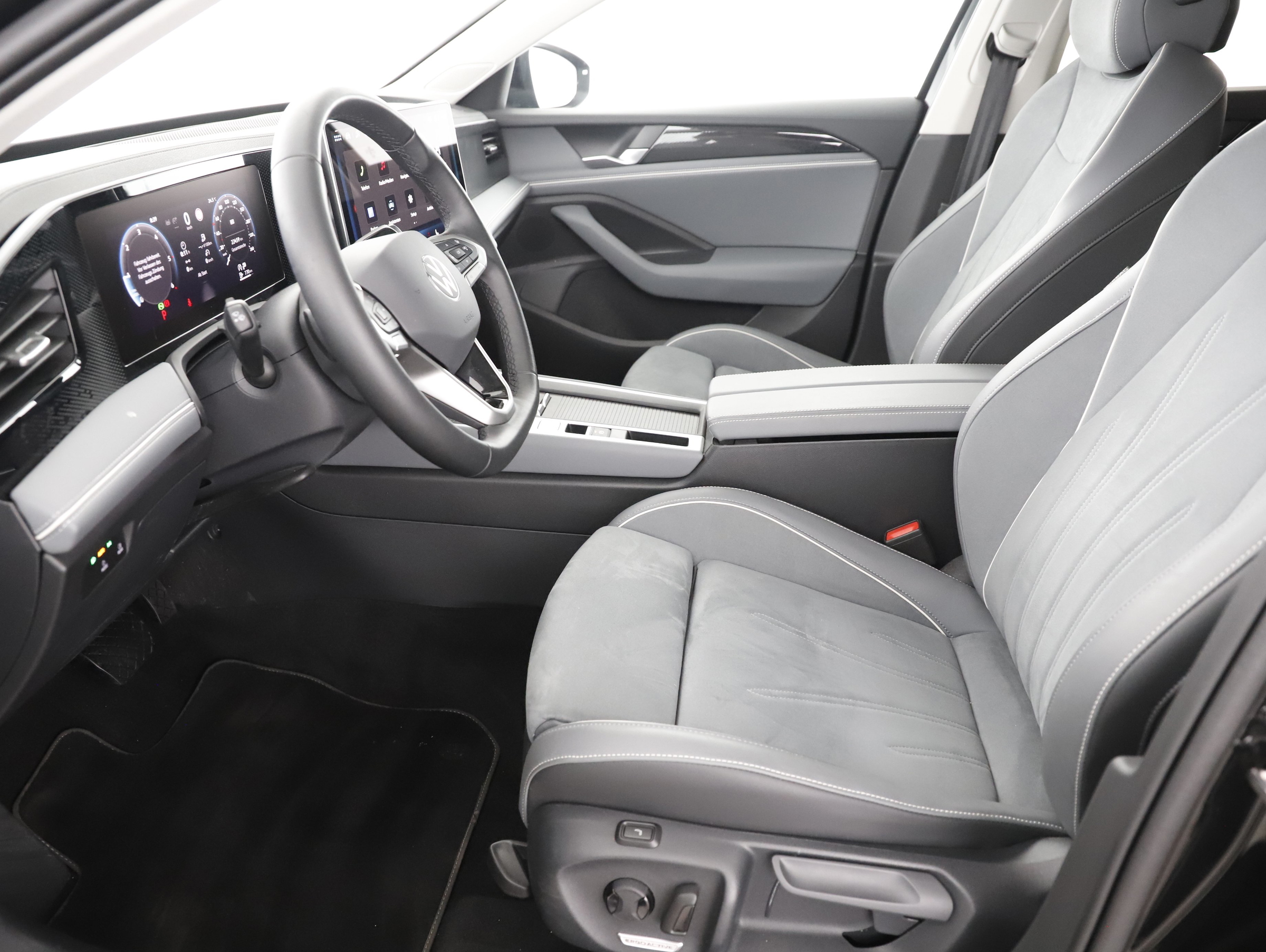 VW Passat Variant 2.0 TDI W Business | Bild 14 von 30