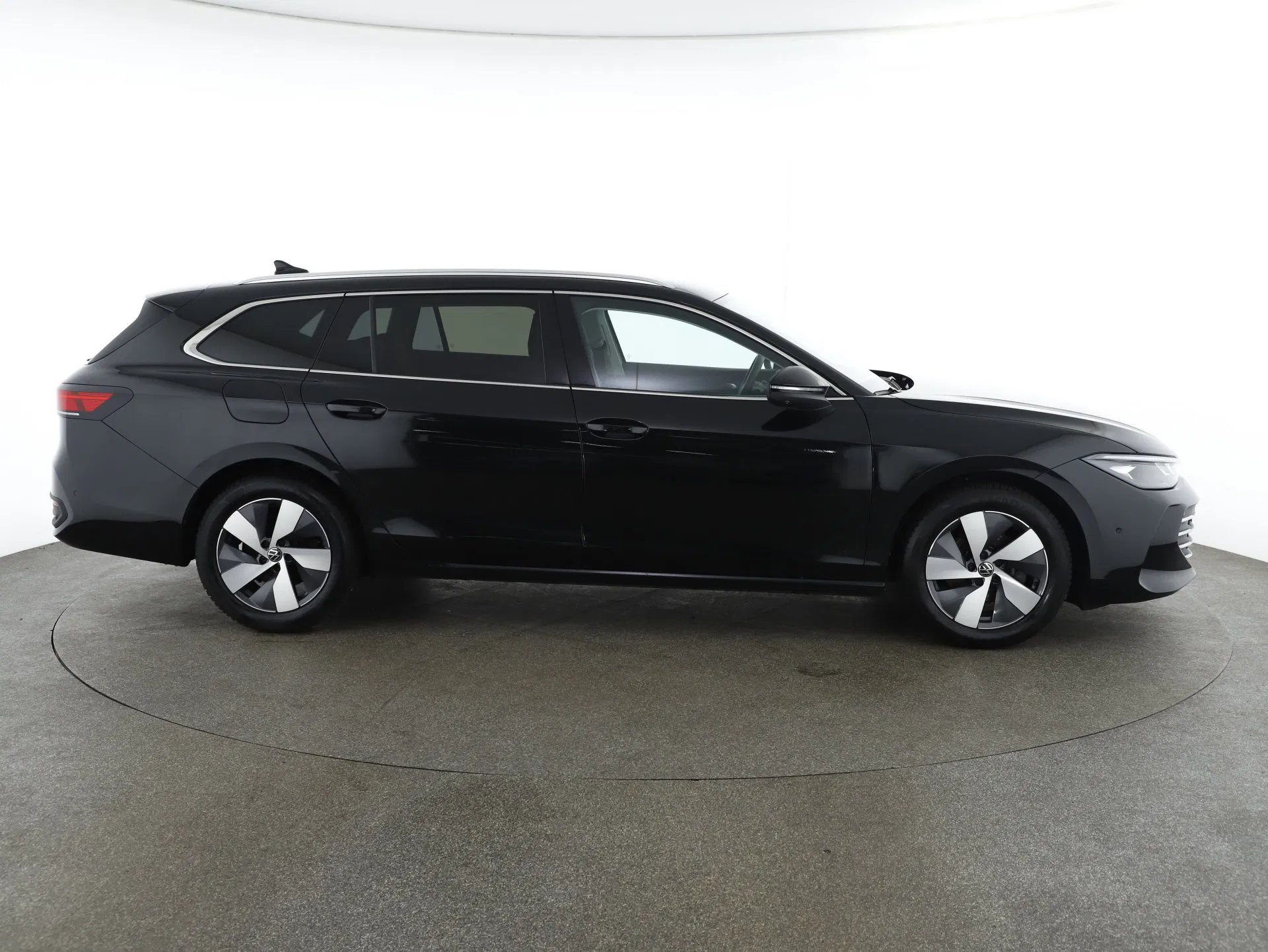 VW Passat Variant 2.0 TDI W Business | Bild 5 von 30