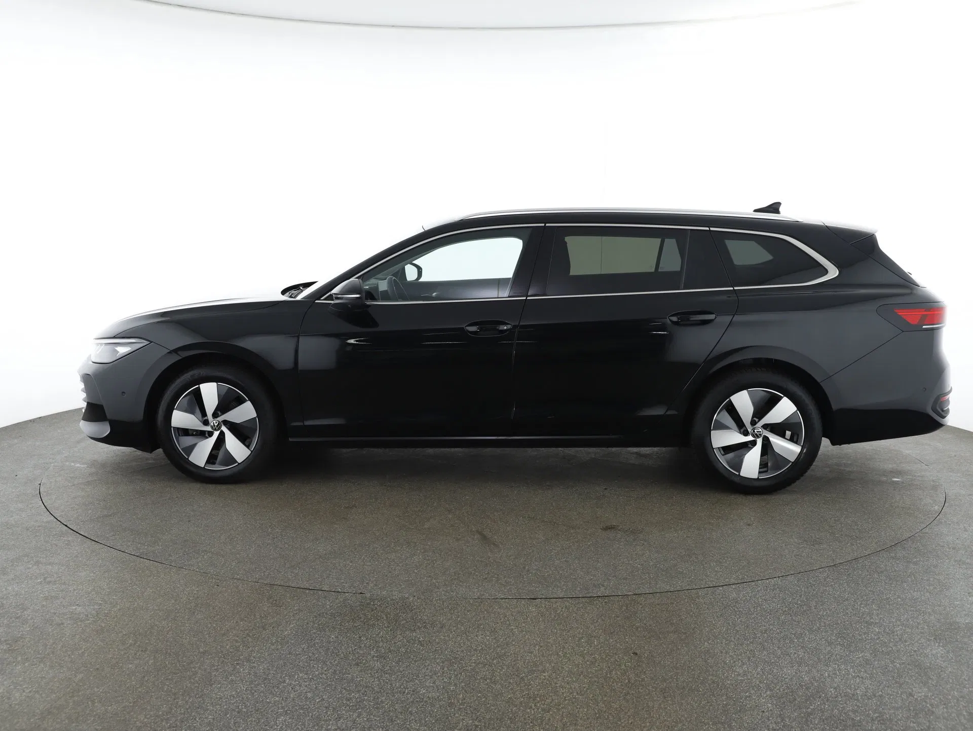 VW Passat Variant 2.0 TDI W Business | Bild 9 von 30