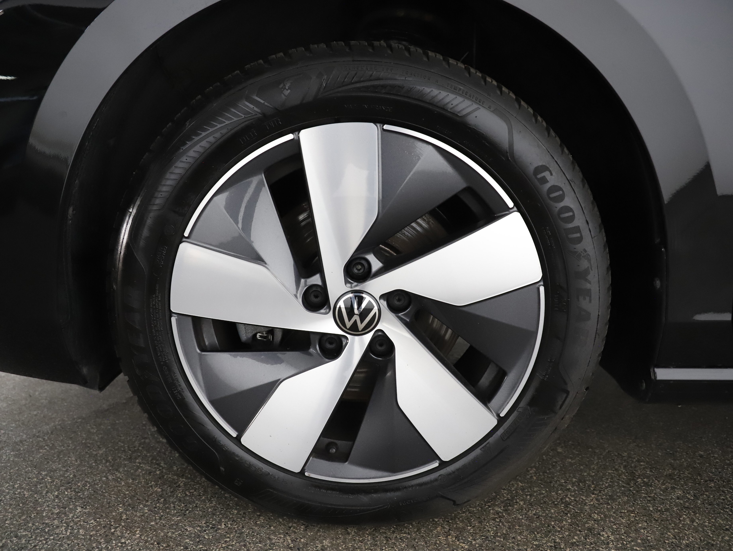 VW Passat Variant 2.0 TDI W Business | Bild 10 von 30