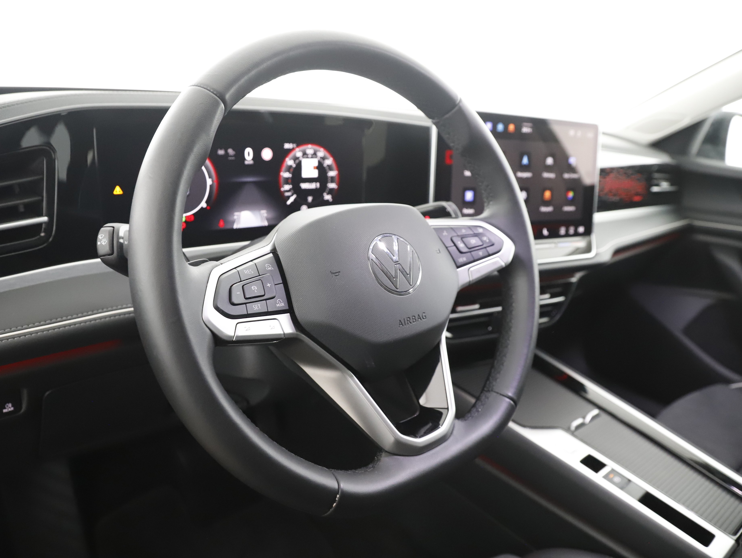 VW Passat Variant 2.0 TDI W Elegance | Bild 11 von 28