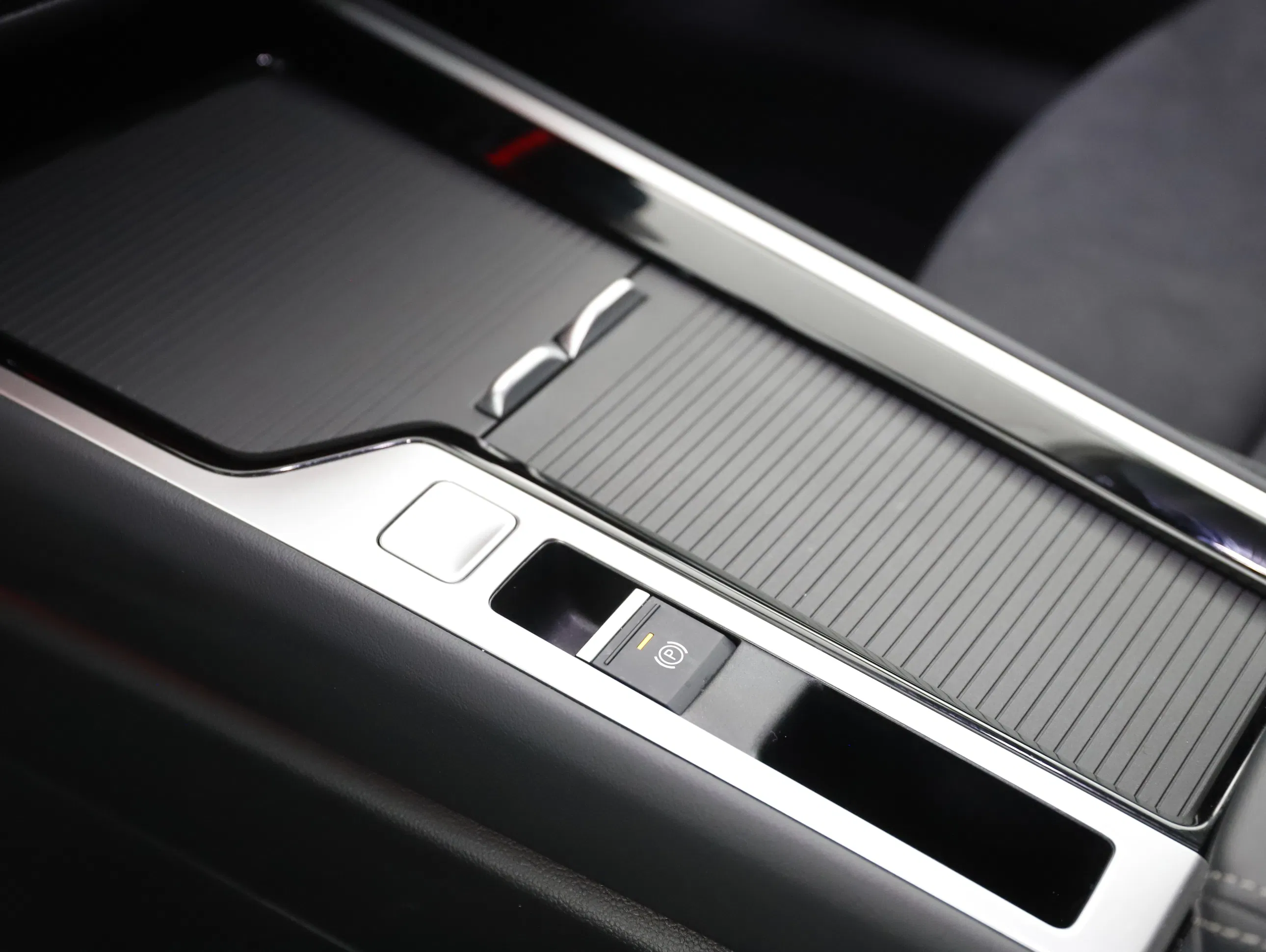 VW Passat Variant 2.0 TDI W Elegance | Bild 21 von 28