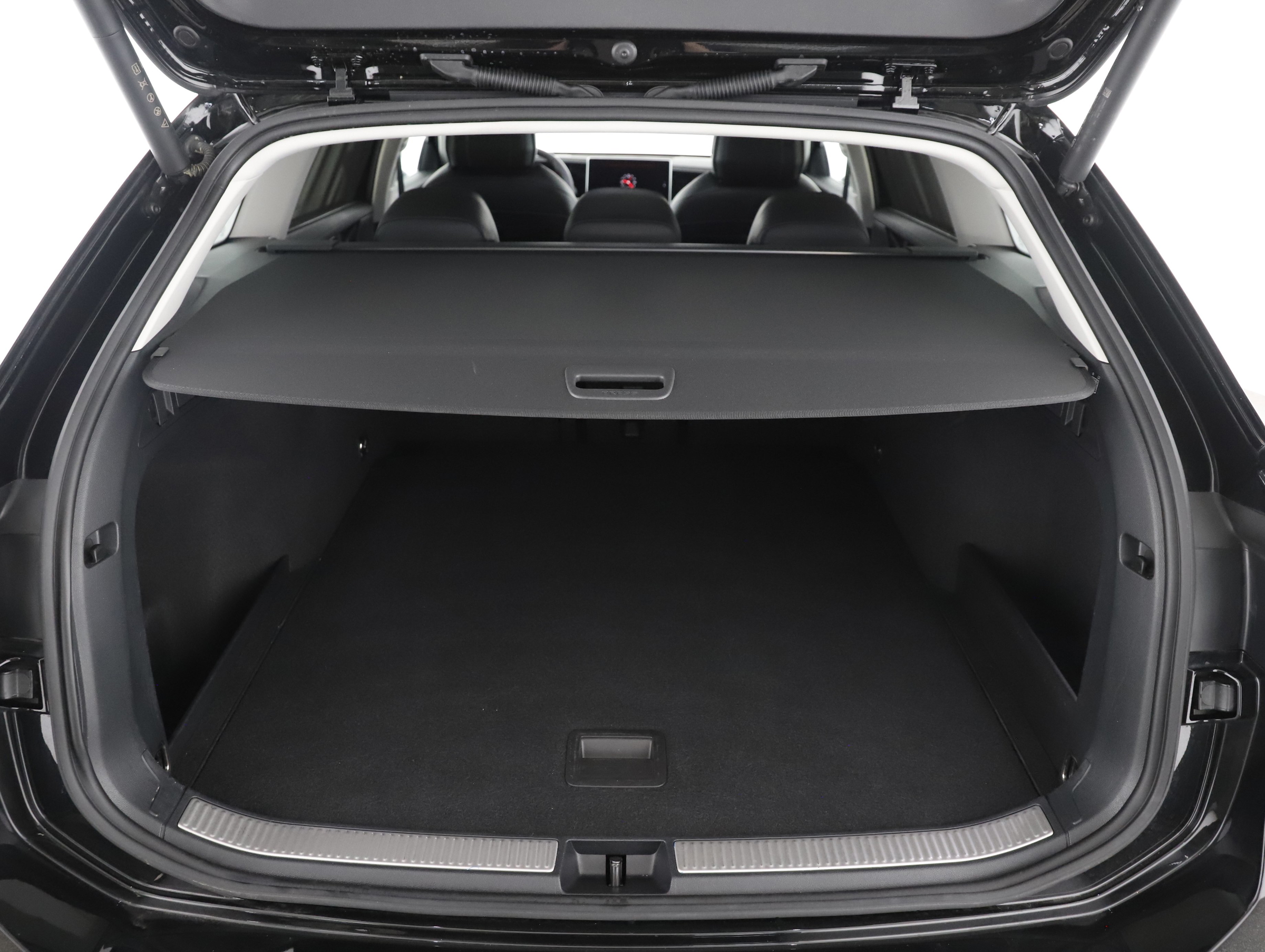 VW Passat Variant 2.0 TDI W Elegance | Bild 22 von 28