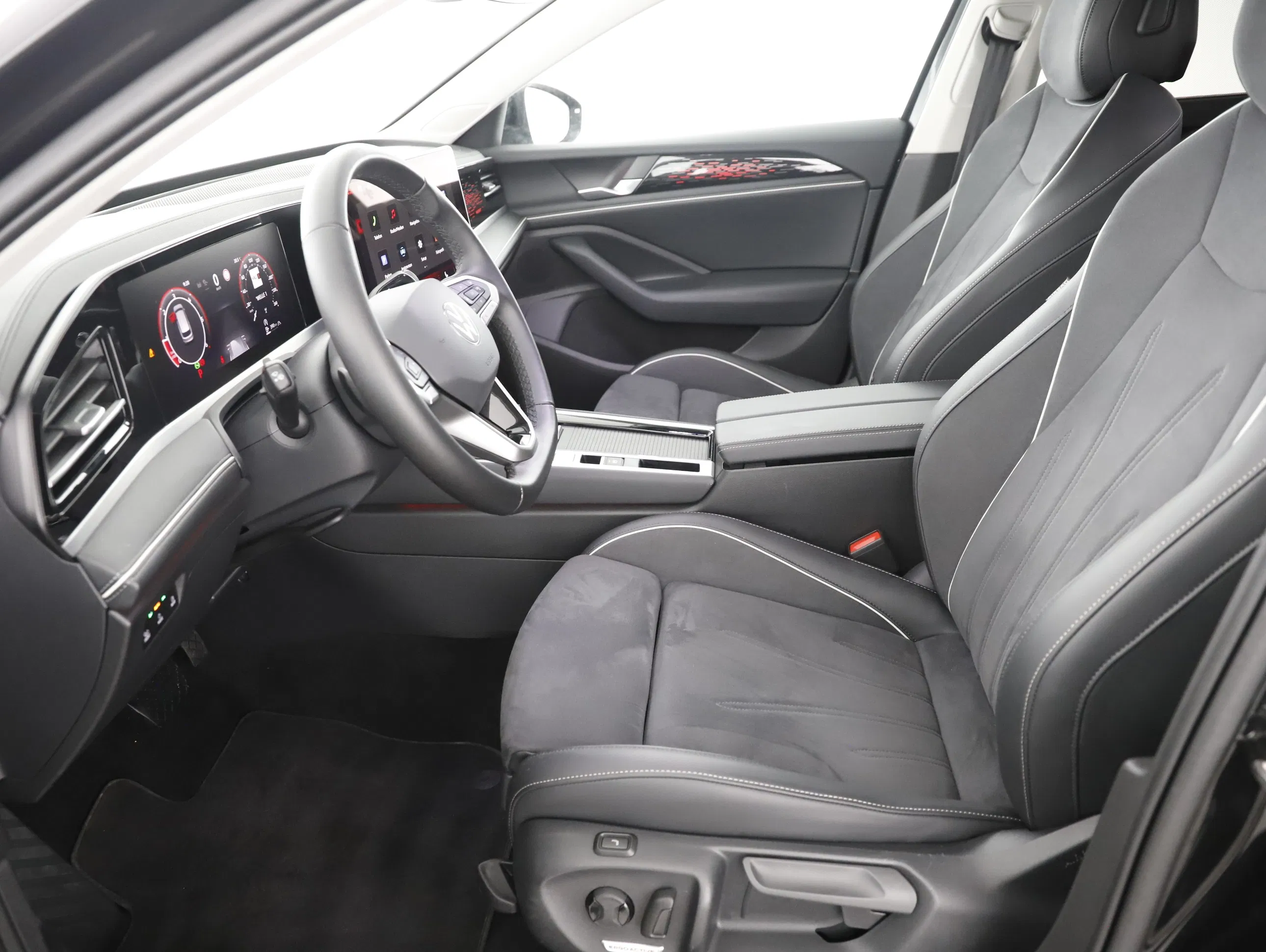 VW Passat Variant 2.0 TDI W Elegance | Bild 8 von 28