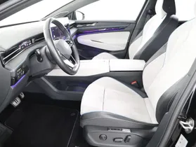 VW ID.7 Pro W | Thumbnail 1 von 9