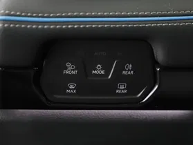 VW ID.7 Pro W | Thumbnail 4 von 21