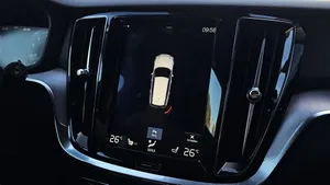 Volvo V60 Kombi T5 Momentum Pro | Thumbnail 18 von 23