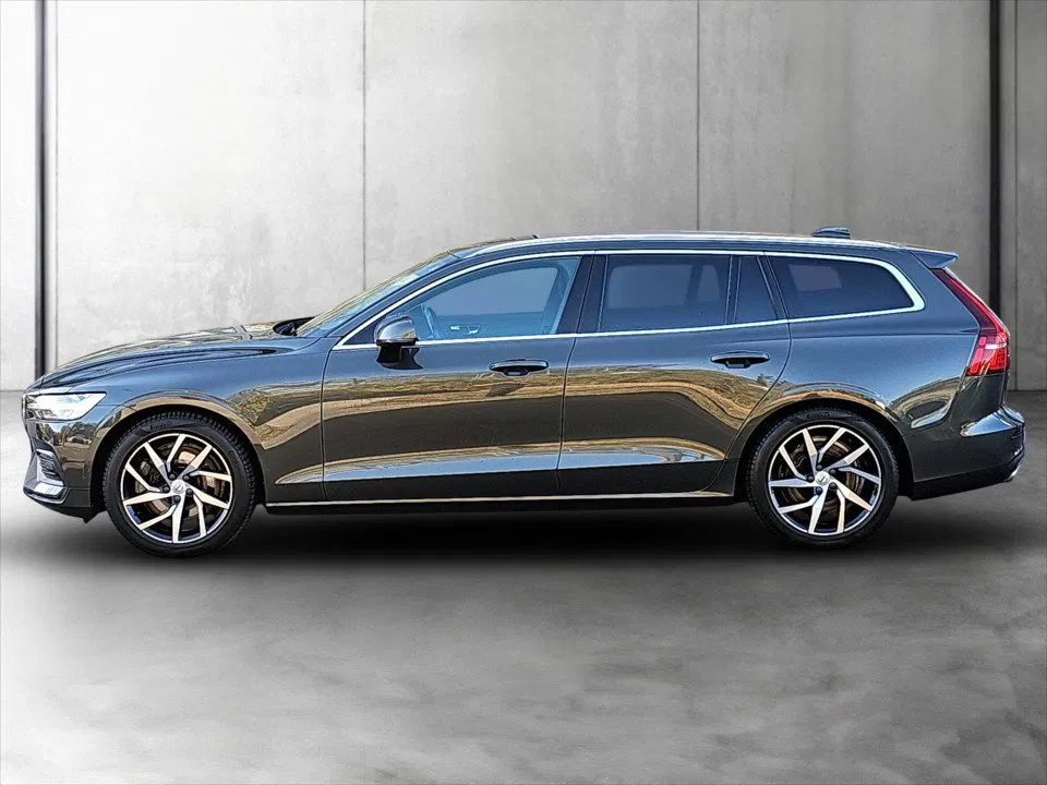 Volvo V60 Kombi T5 Momentum Pro | Bild 3 von 23
