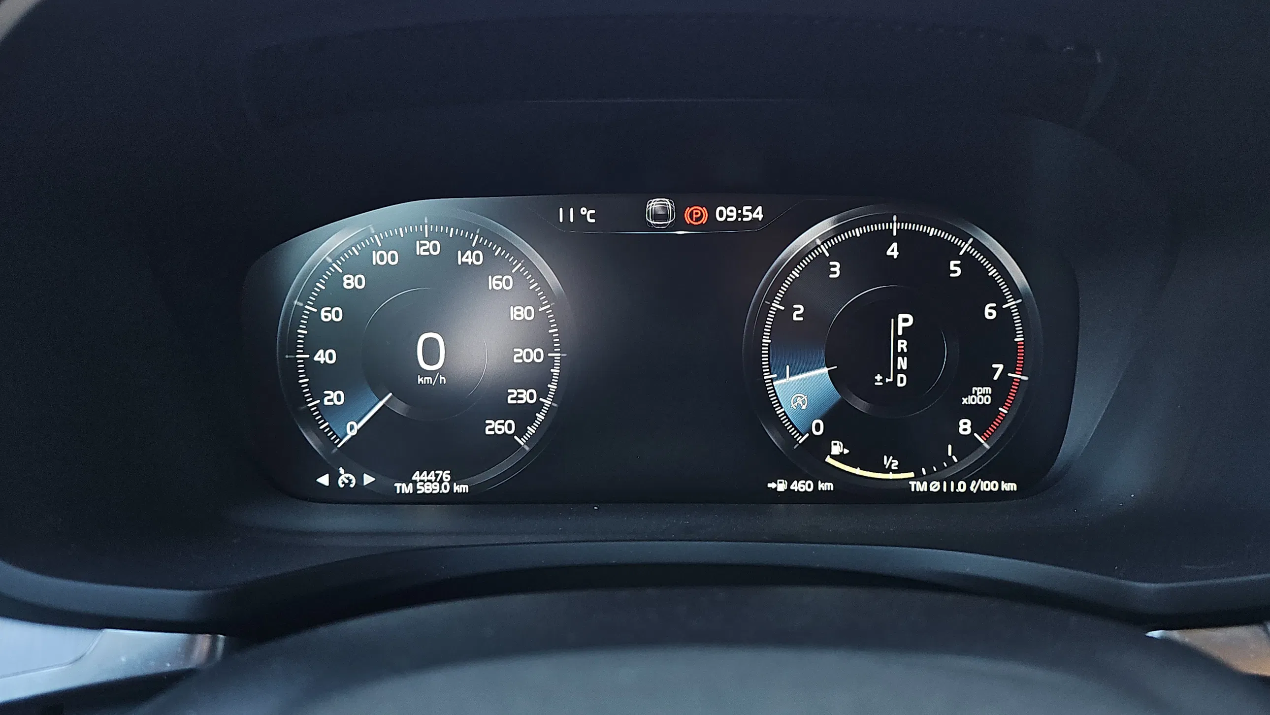 Volvo V60 Kombi T5 Momentum Pro | Bild 15 von 23