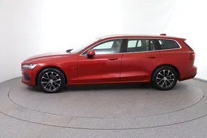 Volvo V60 D3 Momentum Pro Geartronic | Thumbnail 3 von 24