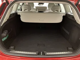 Volvo V60 D3 Momentum Pro Geartronic | Thumbnail 21 von 24