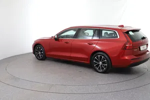 Volvo V60 D3 Momentum Pro Geartronic | Thumbnail 4 von 24