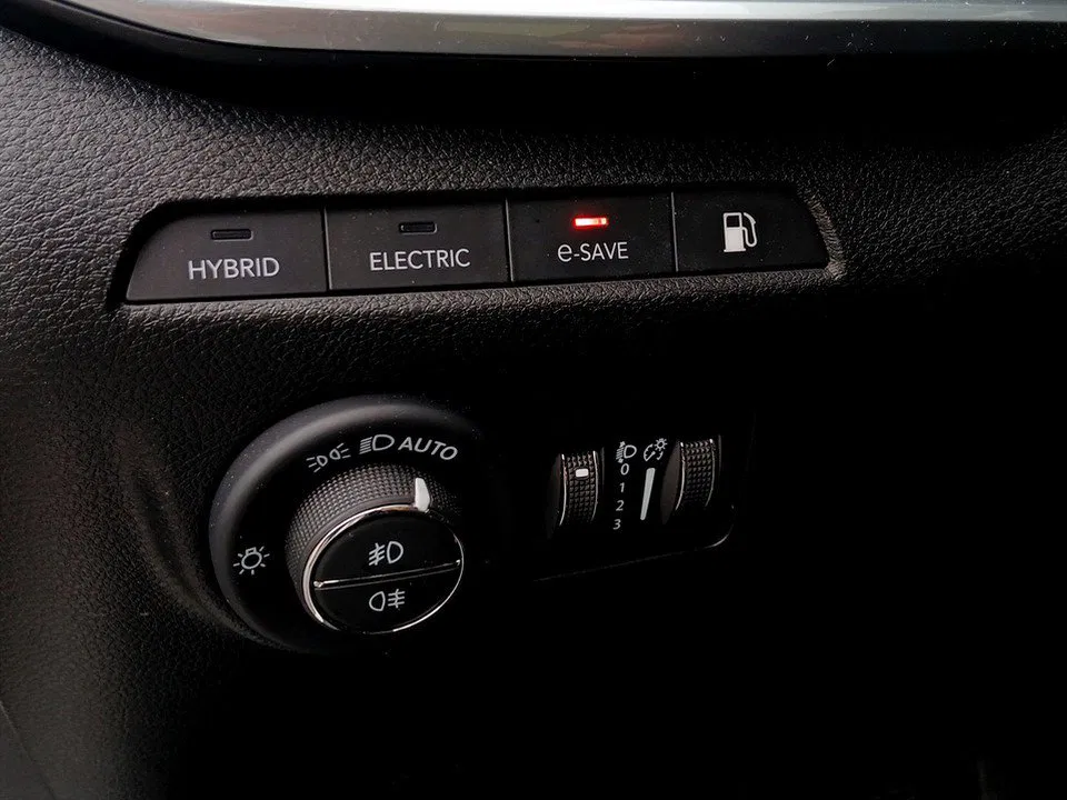 Jeep Compass 1.3 S 4xe | Bild 10 von 26