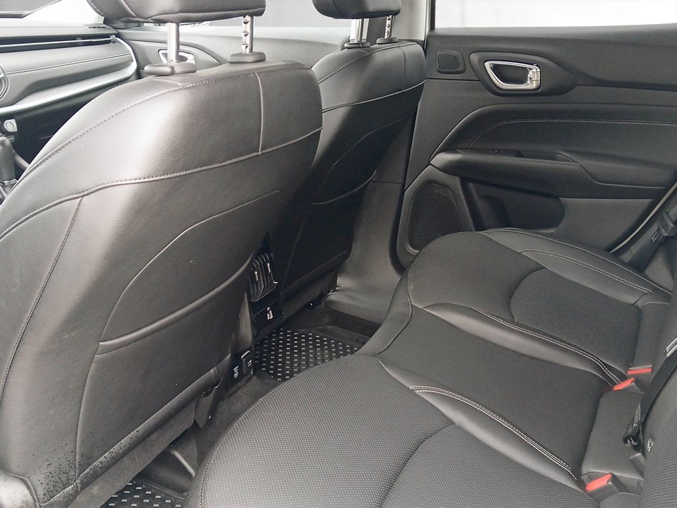 Jeep Compass 1.3 S 4xe | Bild 22 von 26