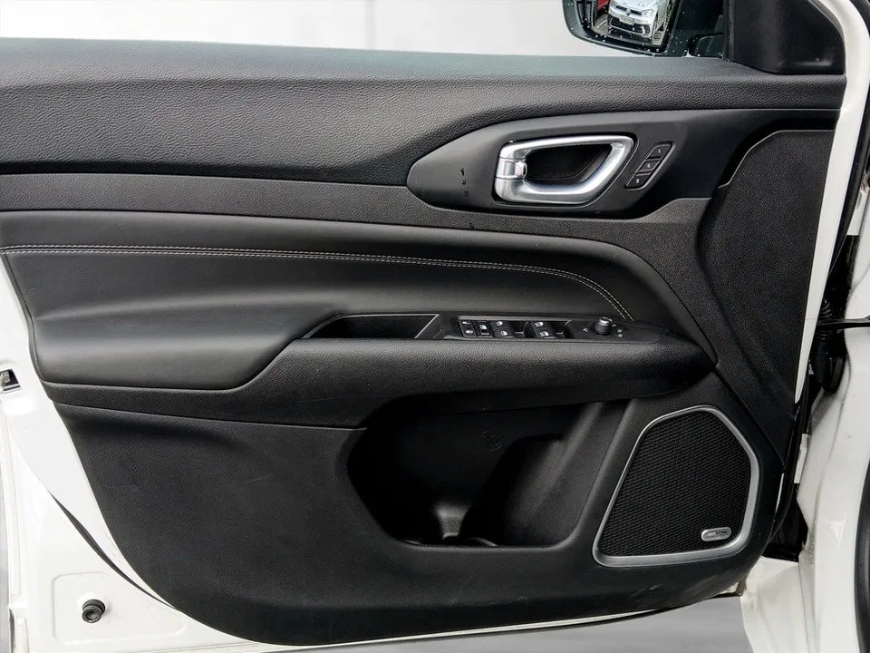Jeep Compass 1.3 S 4xe | Bild 7 von 26