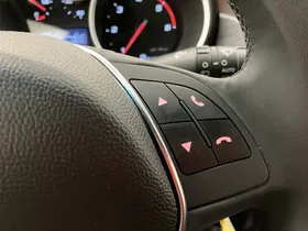 Alfa Romeo Giulietta TI 2,0 JTDM-2 Aut. | Thumbnail 14 von 23