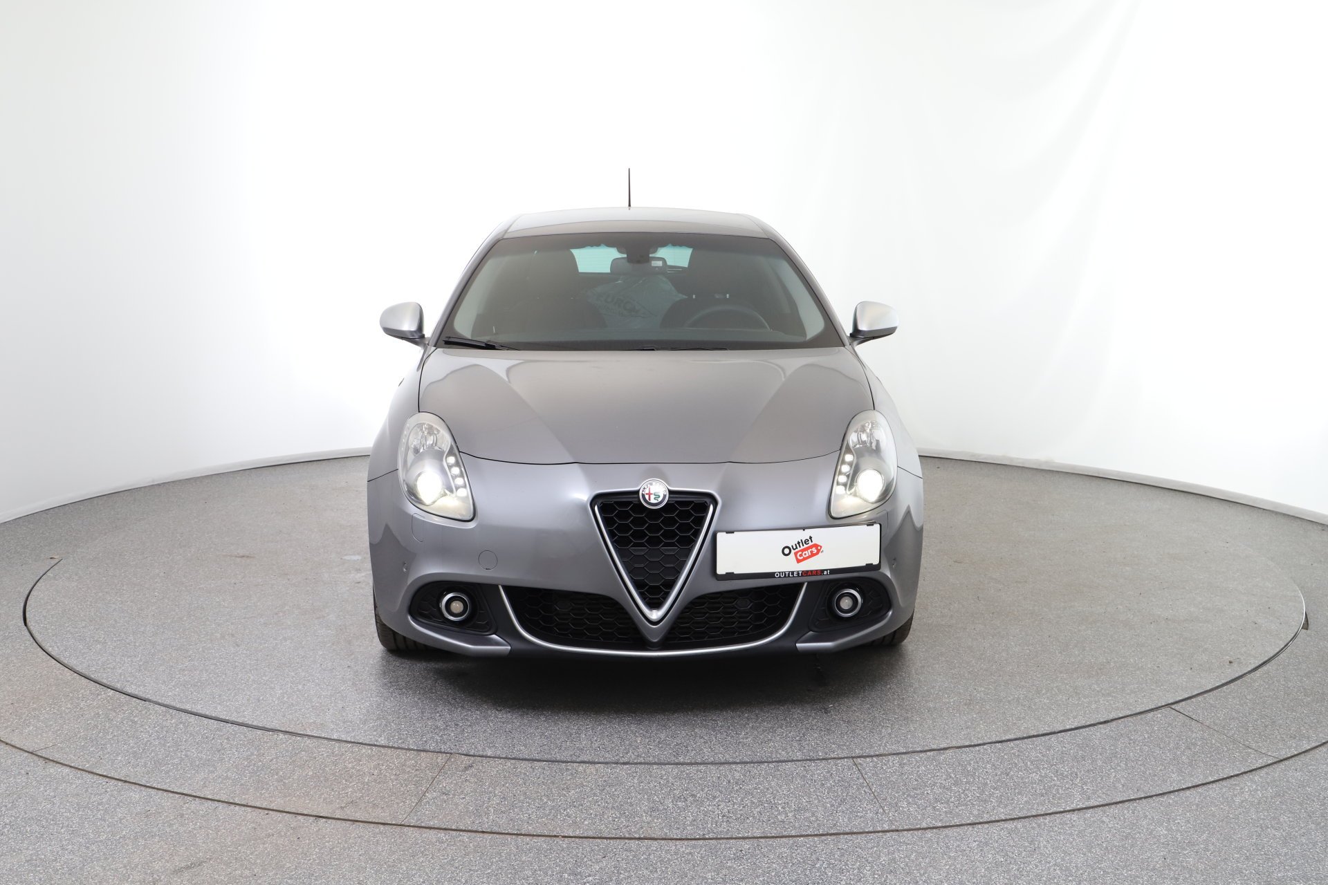 Alfa Romeo Giulietta TI 2,0 JTDM-2 Aut. | Bild 9 von 23