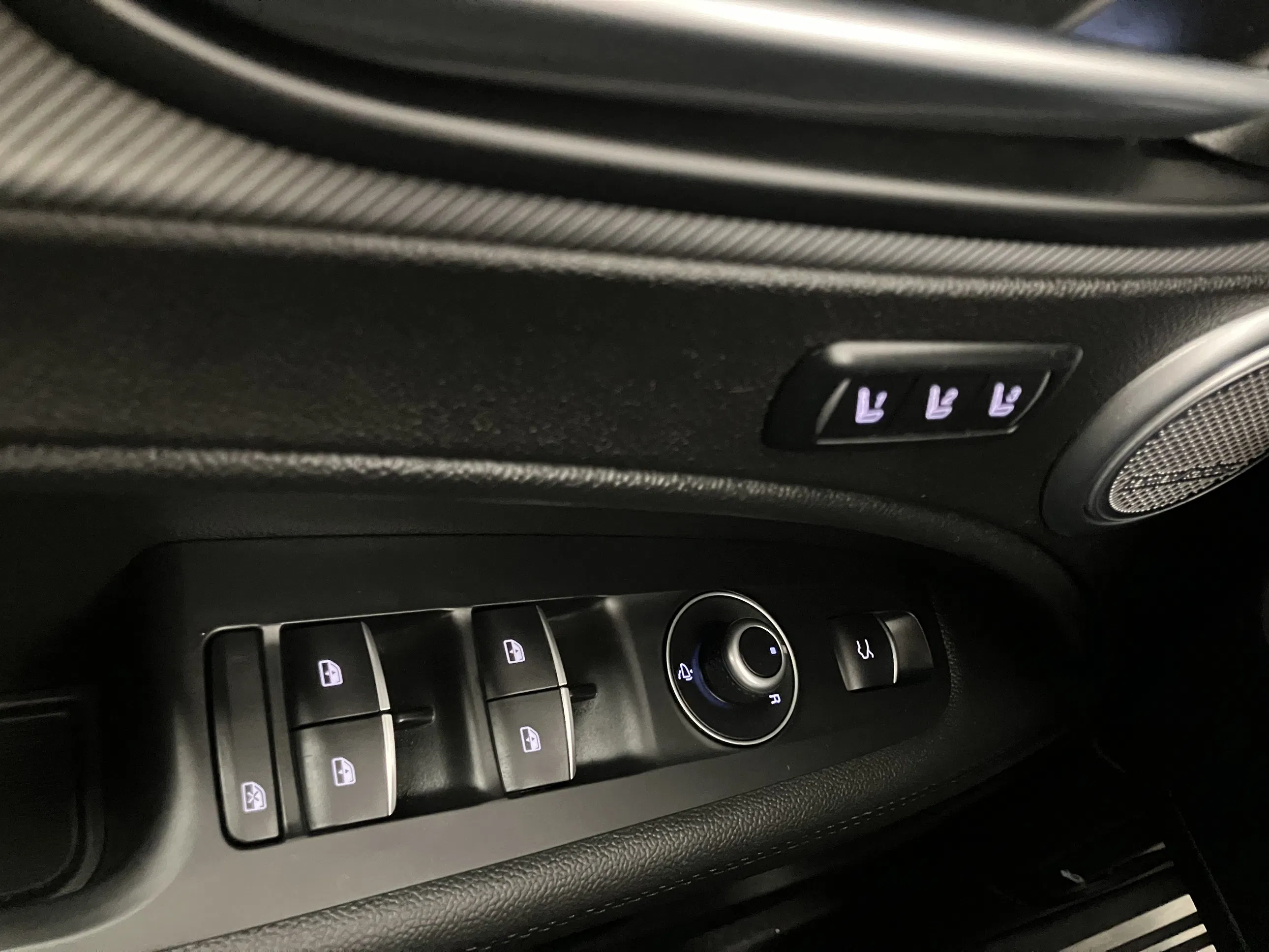 Alfa Romeo Stelvio Sprint 2,2 16V 190 AT8 Q4 | Bild 24 von 28