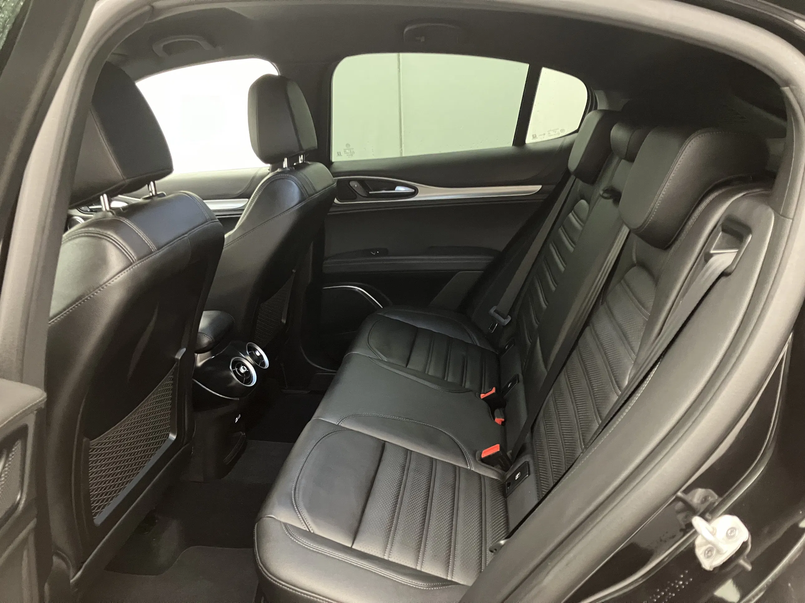 Alfa Romeo Stelvio Sprint 2,2 16V 190 AT8 Q4 | Bild 10 von 28