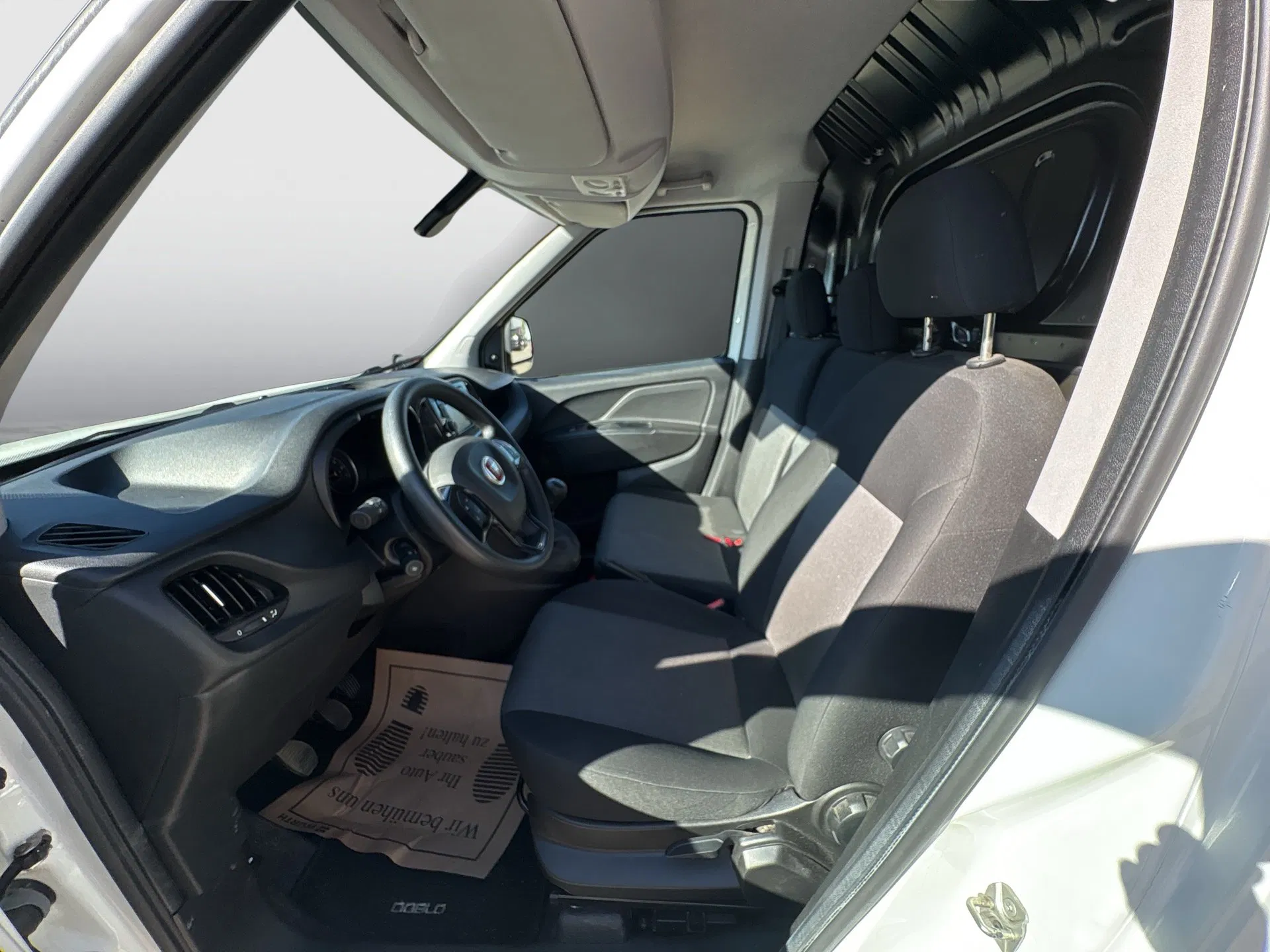 Fiat Doblò Cargo / Pritsche Kasten 1.3 Multijet Kasten SX | Bild 10 von 19