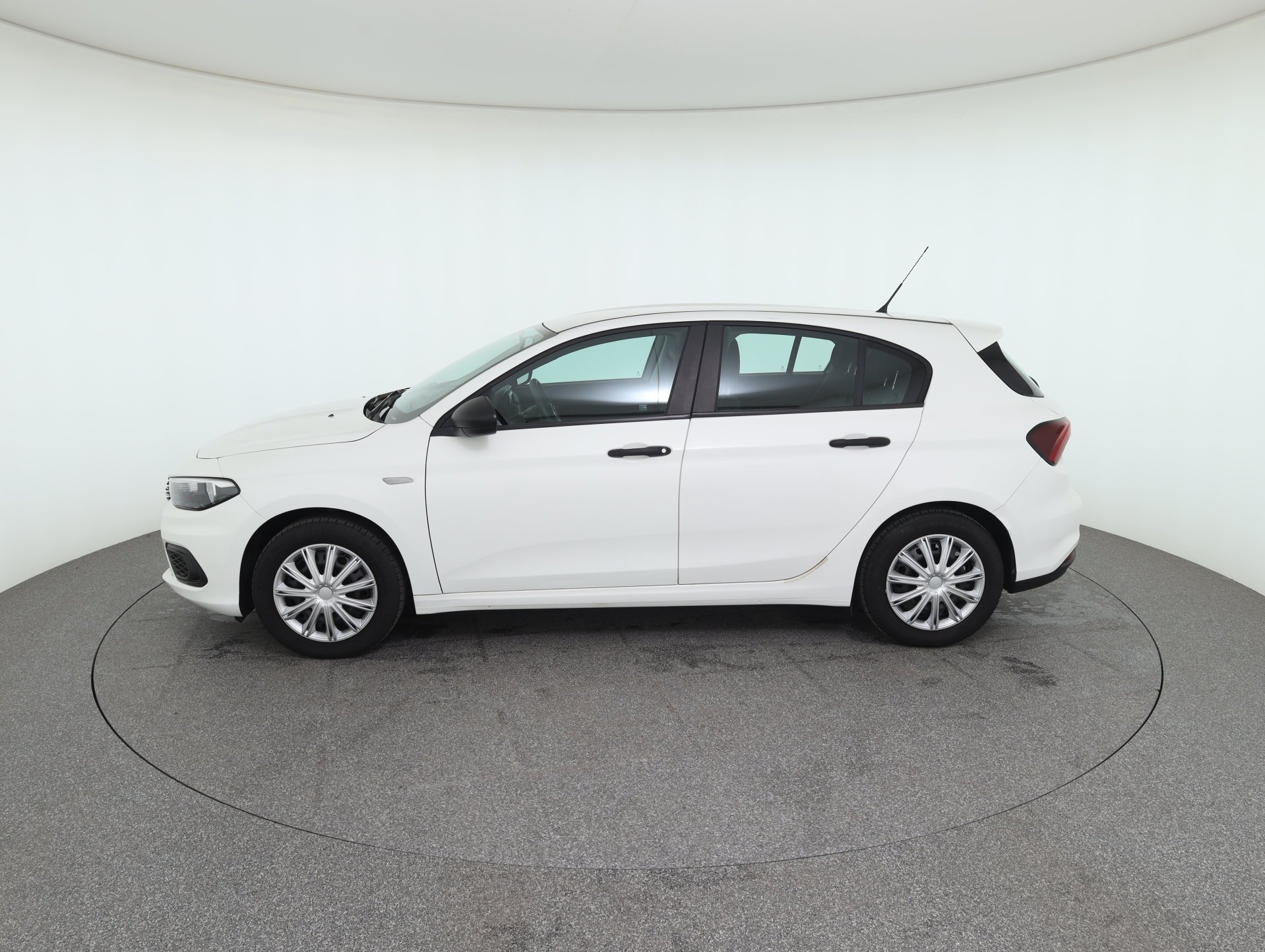 Fiat Tipo 1,4 95 Pop | Bild 8 von 23