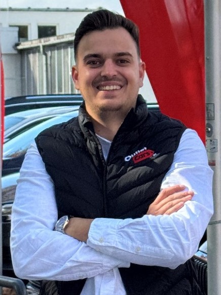 Dejvid Tadic - Senior-/ Verkaufsberater OutletCars.at